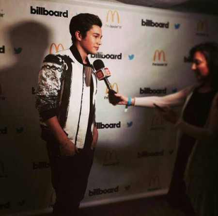 Entrevista con Austin Mahone en los Bilboards!